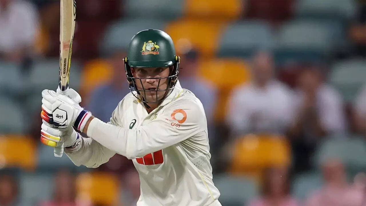 Ashes Live: Alex Carey fires Australia past 400 with composed fifty